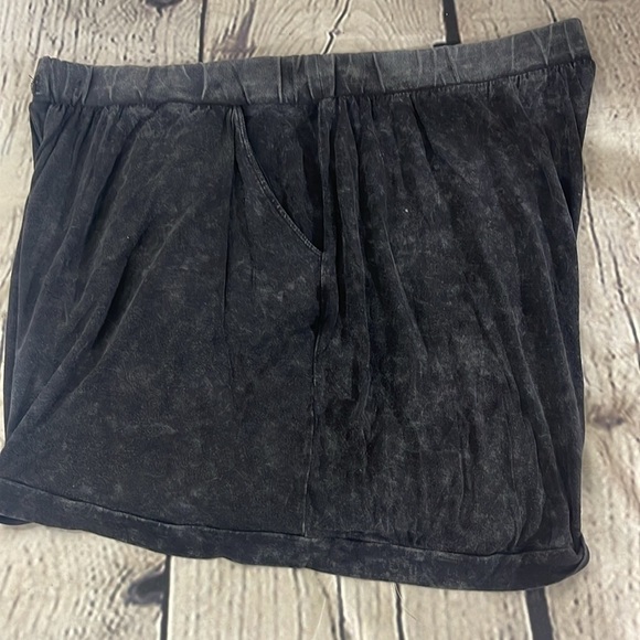 Torrid super soft sleep shorts 3X - Picture 1 of 5